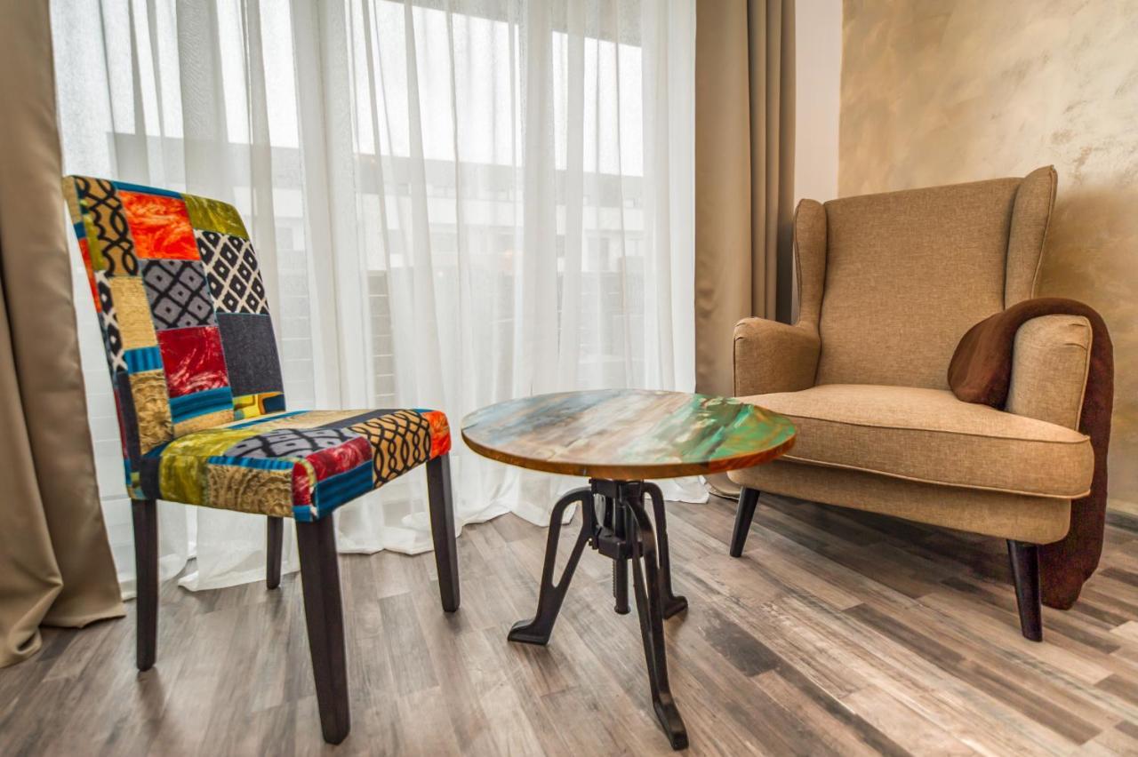Apartament Smarald Braşov Esterno foto