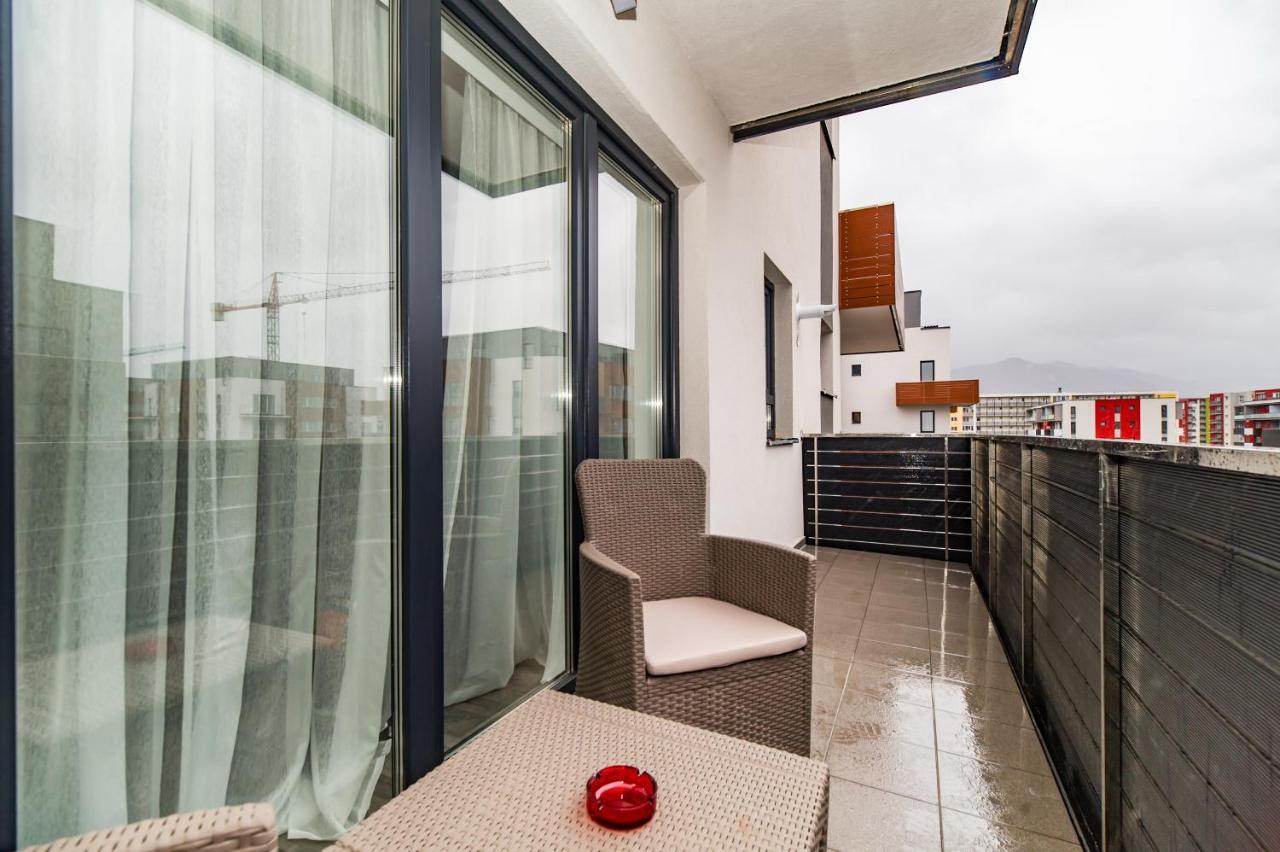 Apartament Smarald Braşov Esterno foto