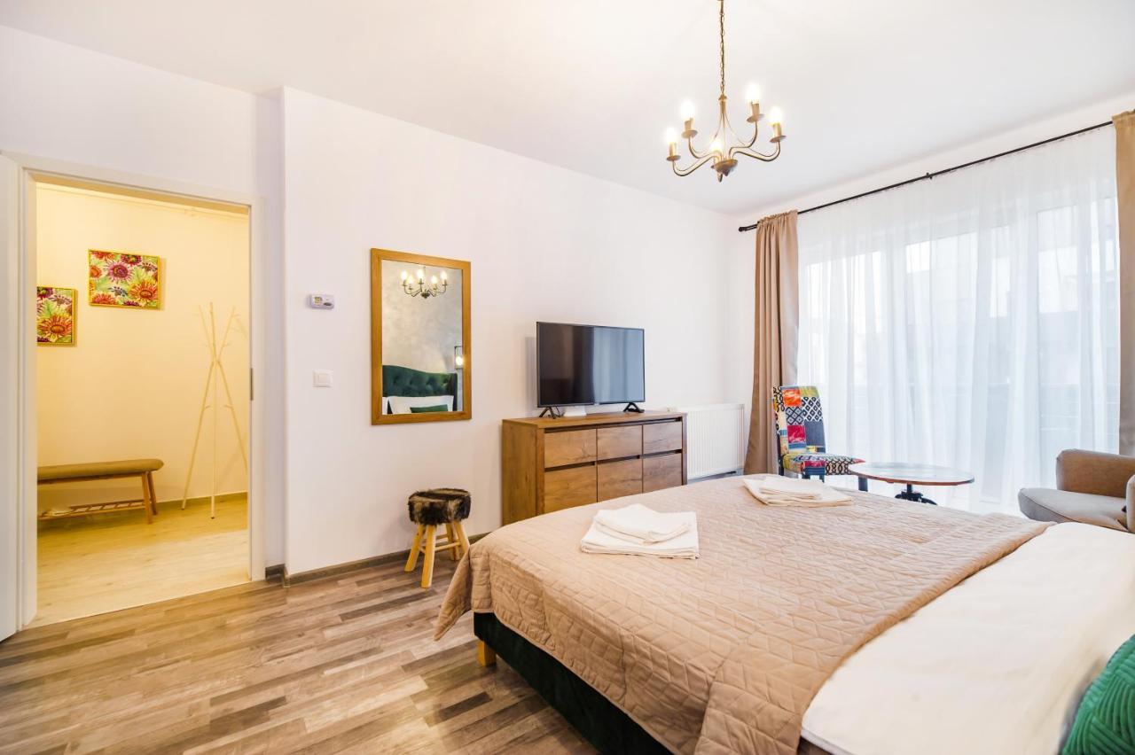 Apartament Smarald Braşov Esterno foto