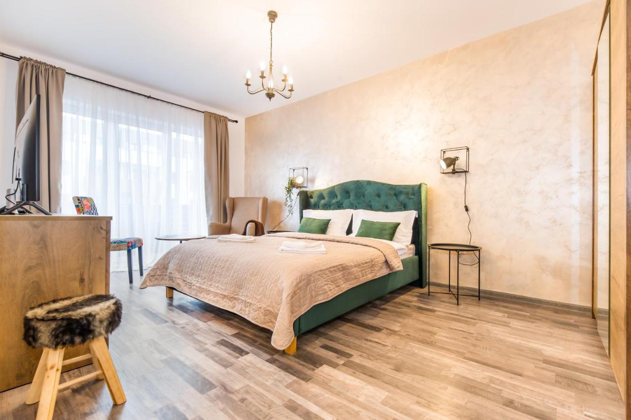 Apartament Smarald Braşov Esterno foto